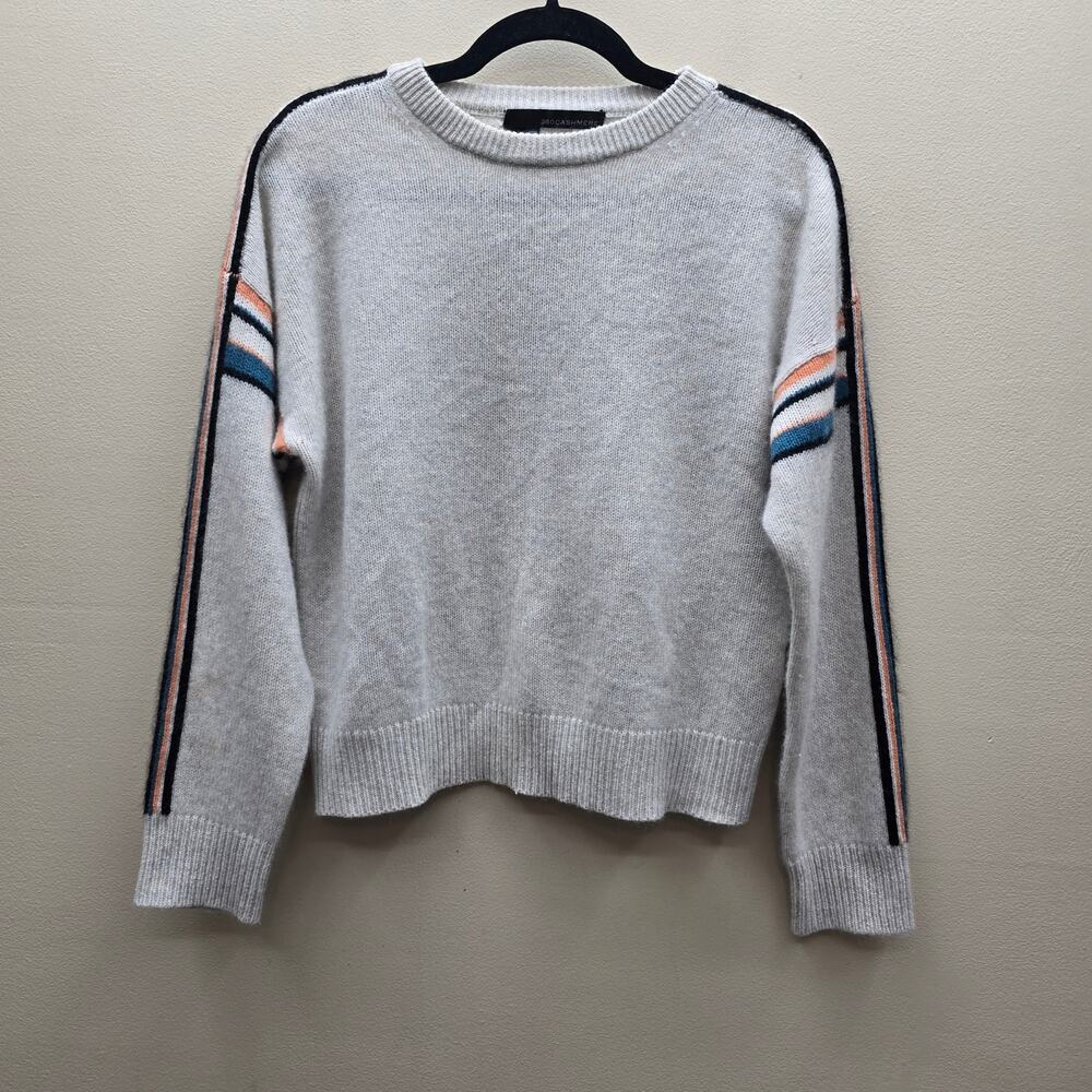 360 Cashmere Crew Neck Sweater Gray Striped Pullover Cozy Chic Size Medium